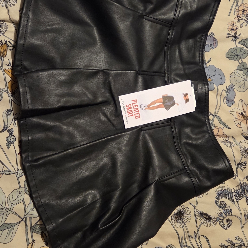 Celebrity Pink Black Leather Skirt